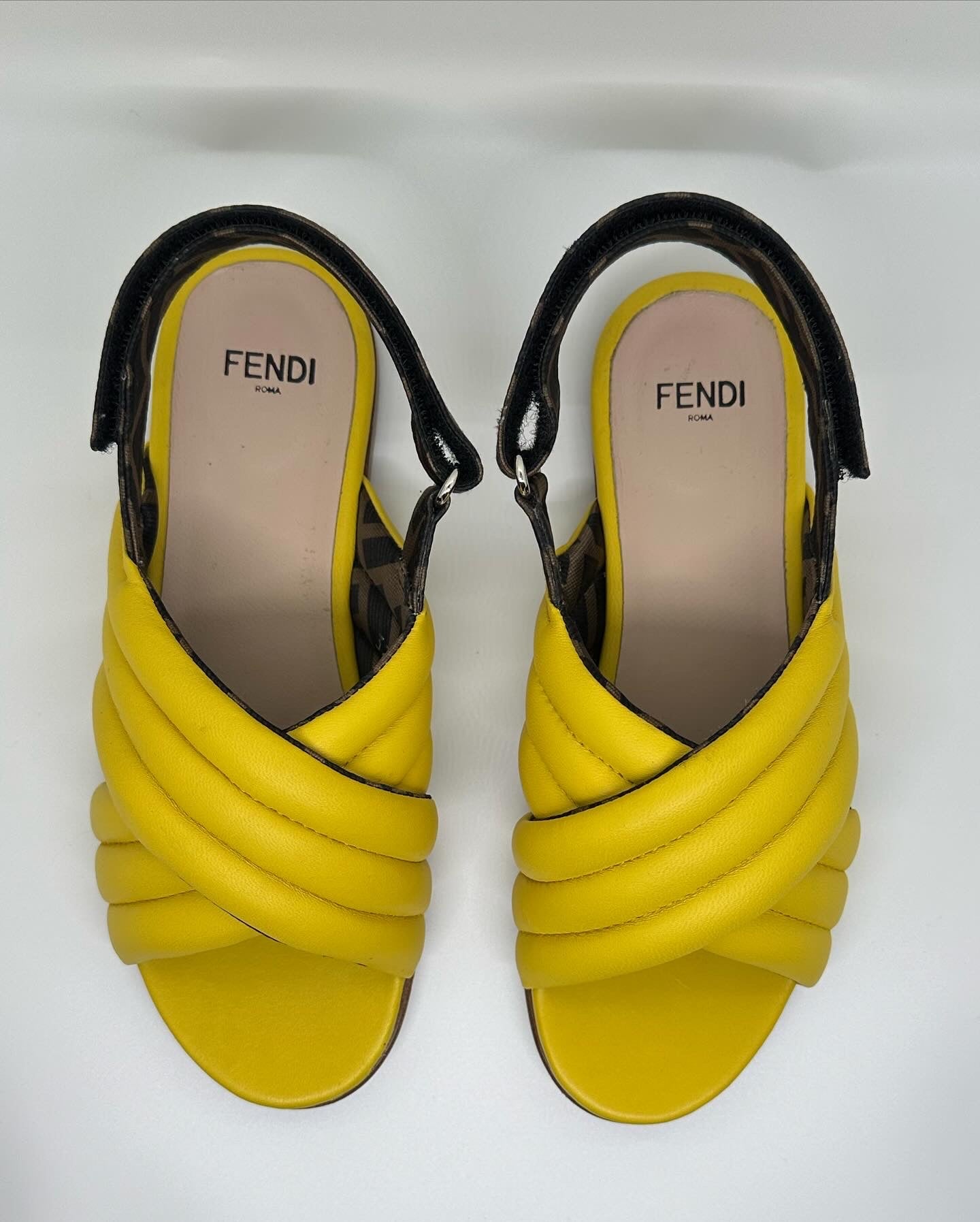 Fendi Girls sandals